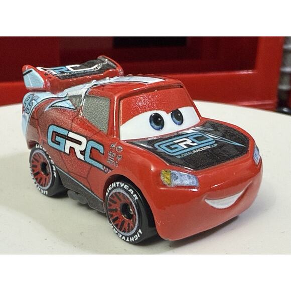 Disney Pixar Cars Mack Hauler Truck Storage Case For Mini Racers Plus 5 Mini Car - Picture 9 of 15